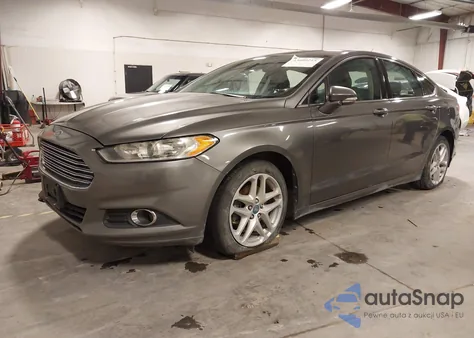 2013 Ford Fusion Se z USA, uszkodzony, nr VIN 3FA6P0HRXDR205670